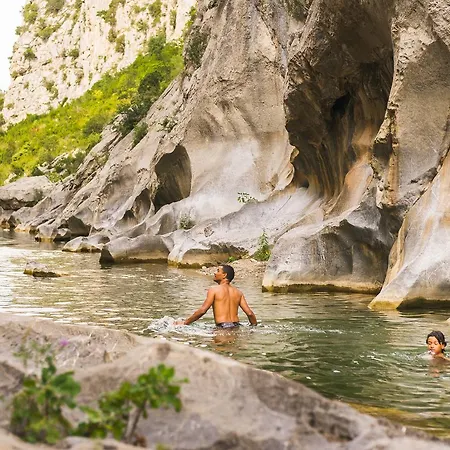 D'hôtes Et Gîtes- L'abri Sous Roche Tautavel